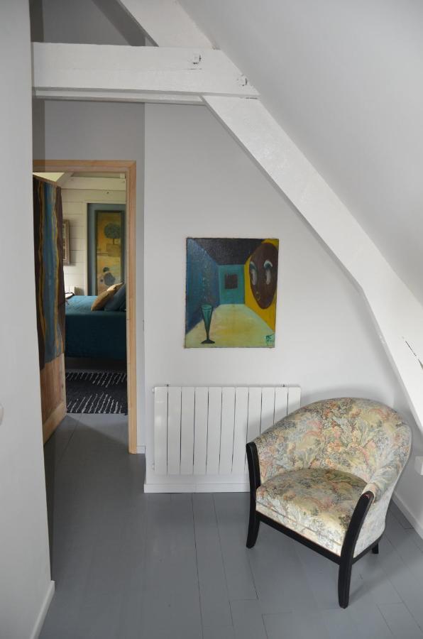 O Grenier De L'Artiste Apartment Bazenville Exterior foto
