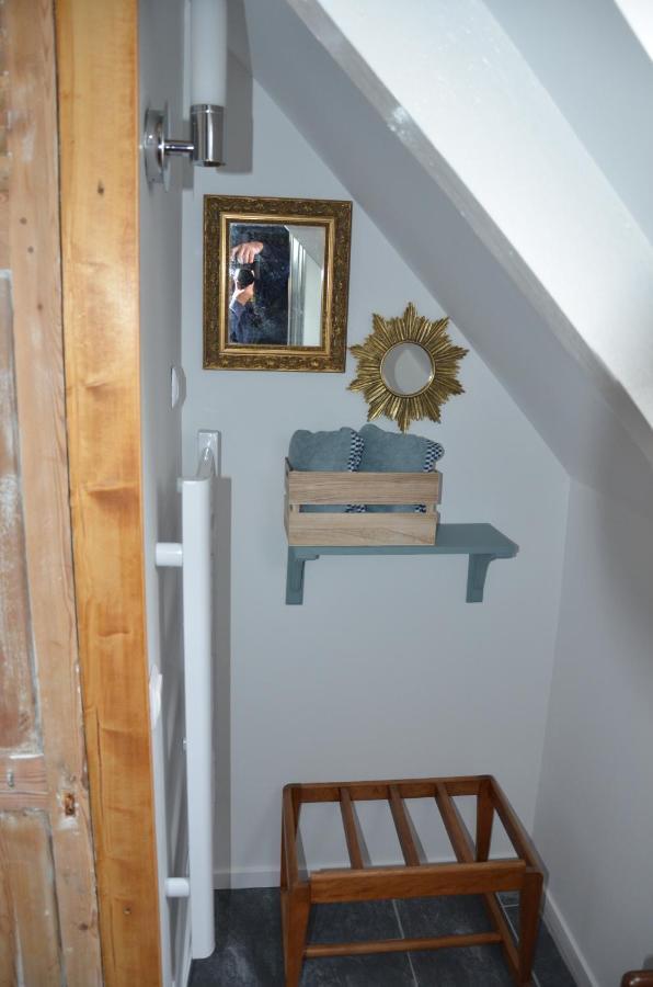 O Grenier De L'Artiste Apartment Bazenville Exterior foto